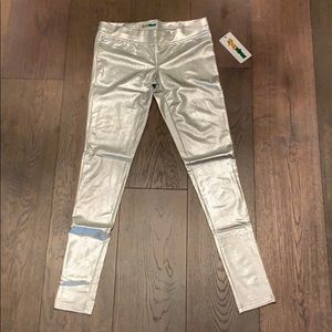 NWT METALLIC LEGGINGS